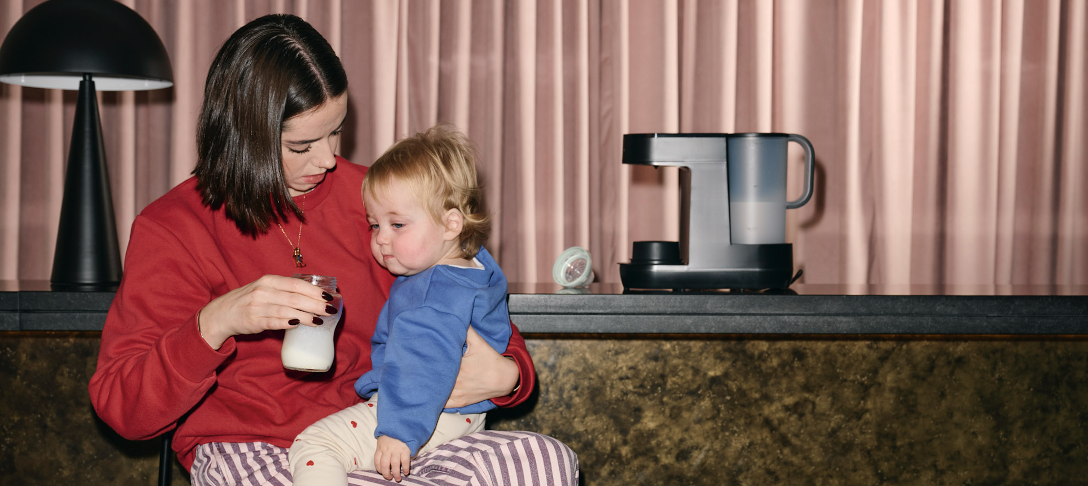 Mindössze 2 perc alatt elkészíti a tökéletes tápszert – akár 10-szer gyorsabban, mint a vízforraló. Így igazán gyorsan megetetheted a kisbabát.